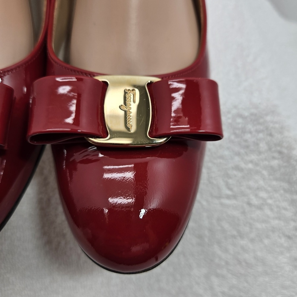 Salvatore Ferragamo Vara Bow Red Patent Leather Pumps Heels Shoes Womens Size 9 - Picture 5 of 15